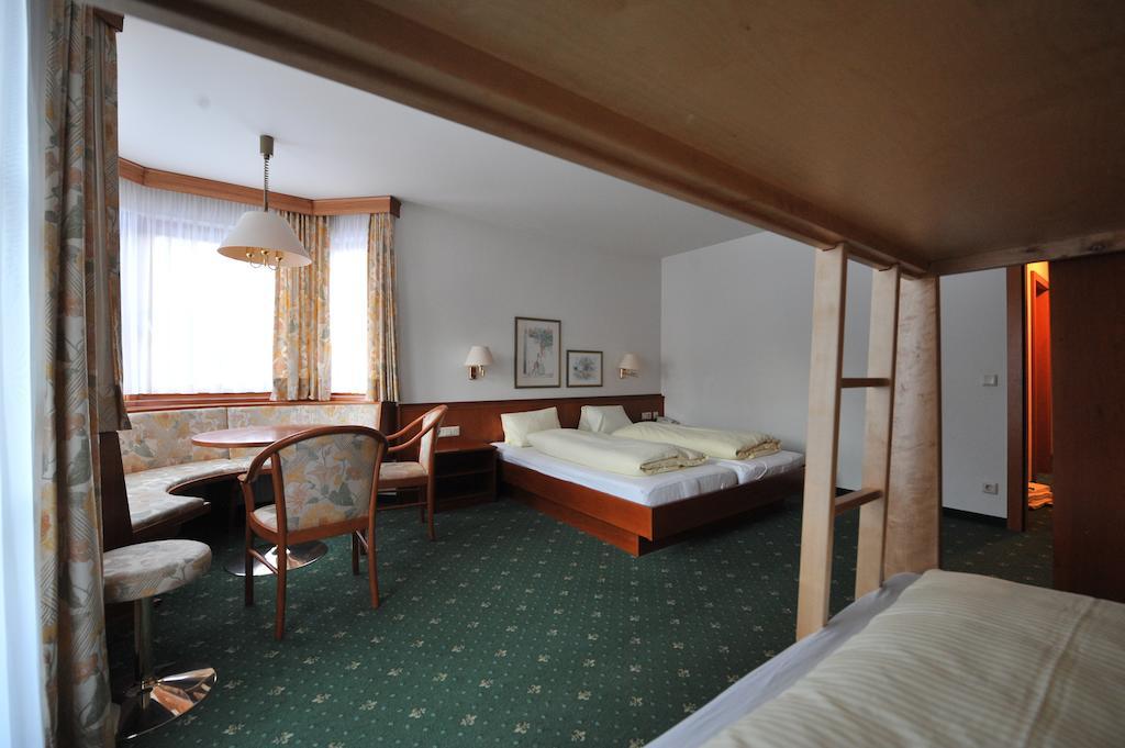 Salzburgerhof Jugend- Und Familienhotel Lofer Room photo